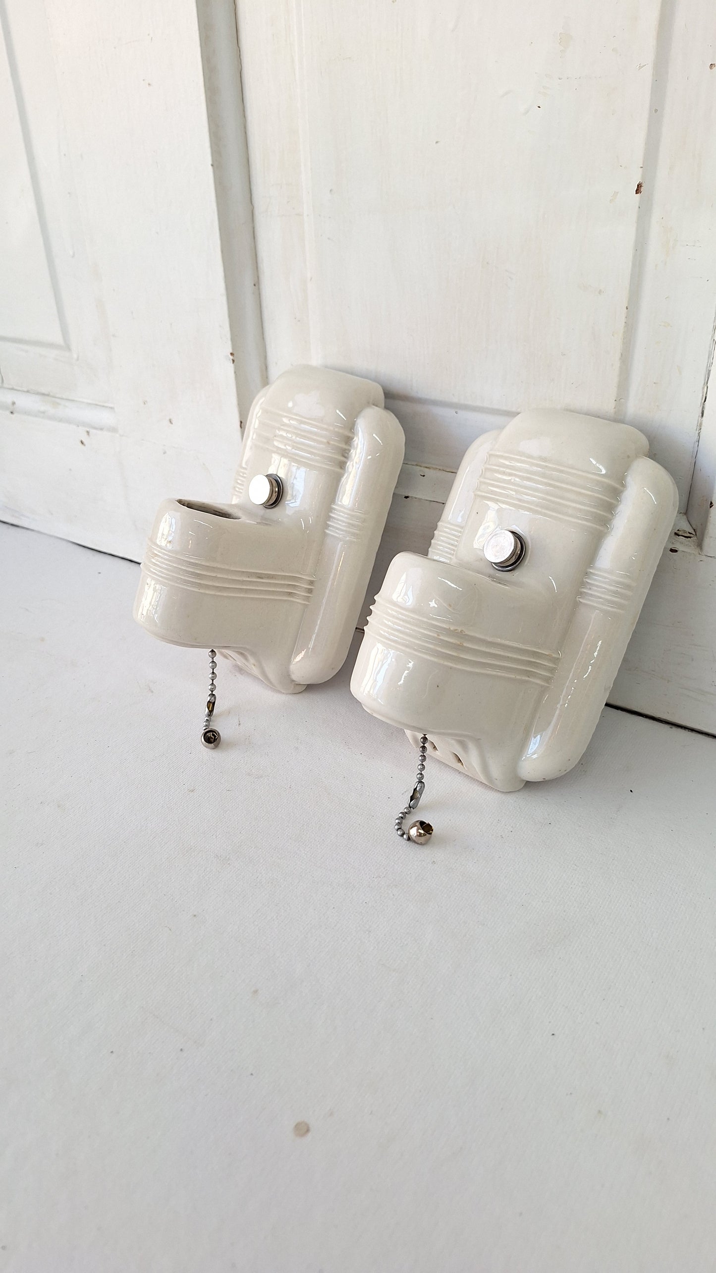 Pull Chain Vintage Porcelain Bathroom Sconces, Set of Ceramic Bathroom Vanity Lights