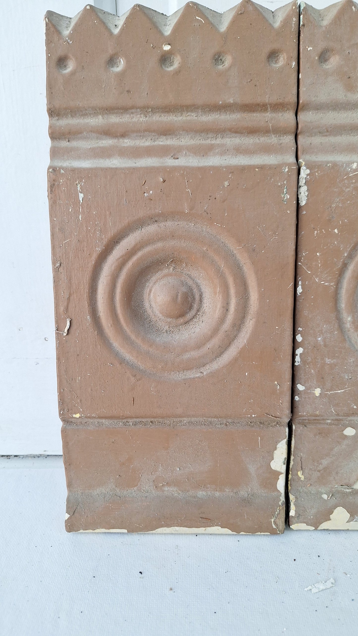 Pair of Wood Plinth Blocks with Bullseye Design, Corner Trim Rosettes
