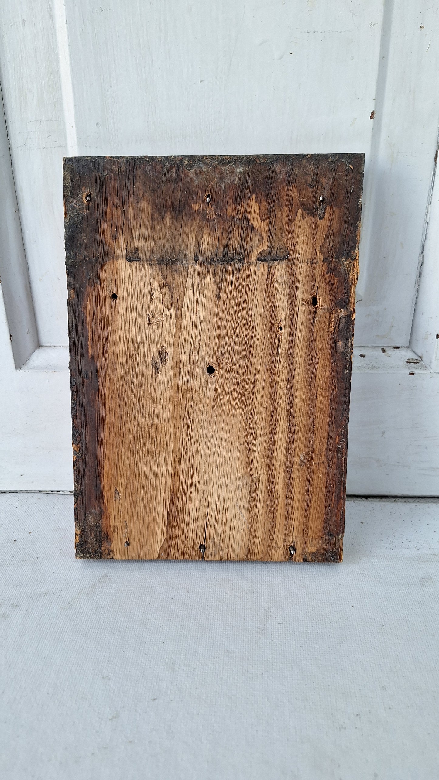 Antique Carved Flower Design Plinth Block, Trim Corner Block with Pressed Flower Pattern