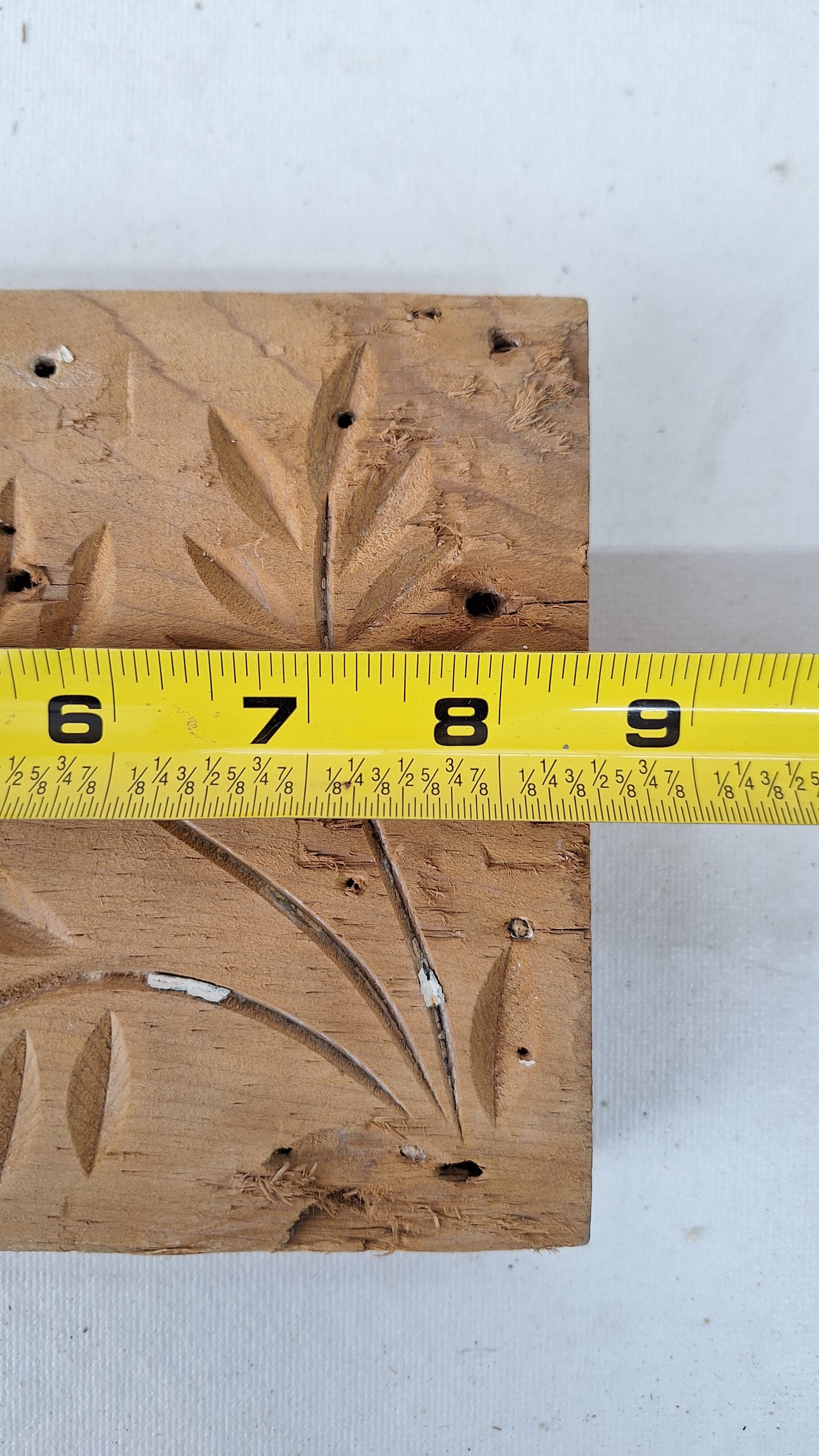 Pair of Antique Spoon-Carved Wood Plinth Blocks, Wood Trim Rosettes