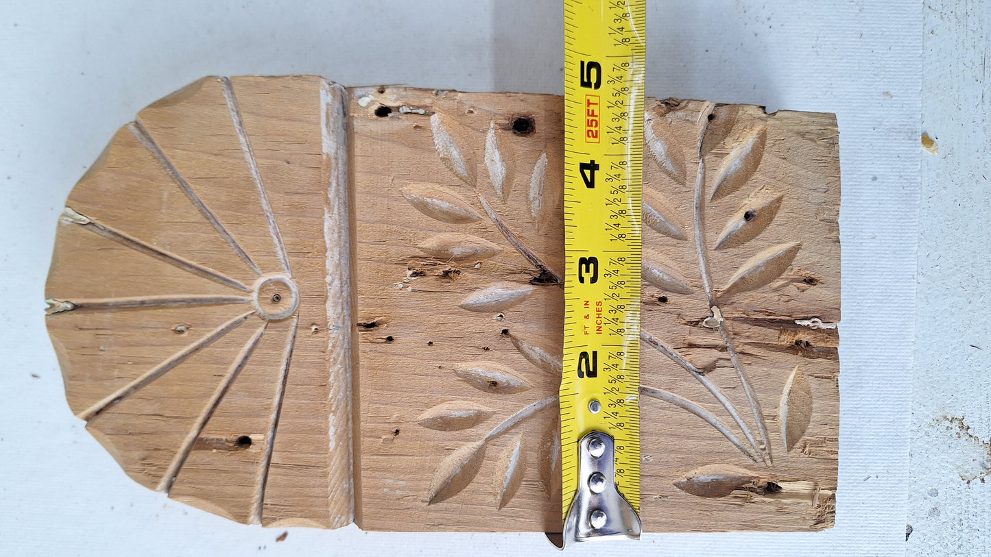 Pair of Antique Spoon-Carved Wood Plinth Blocks, Wood Trim Rosettes