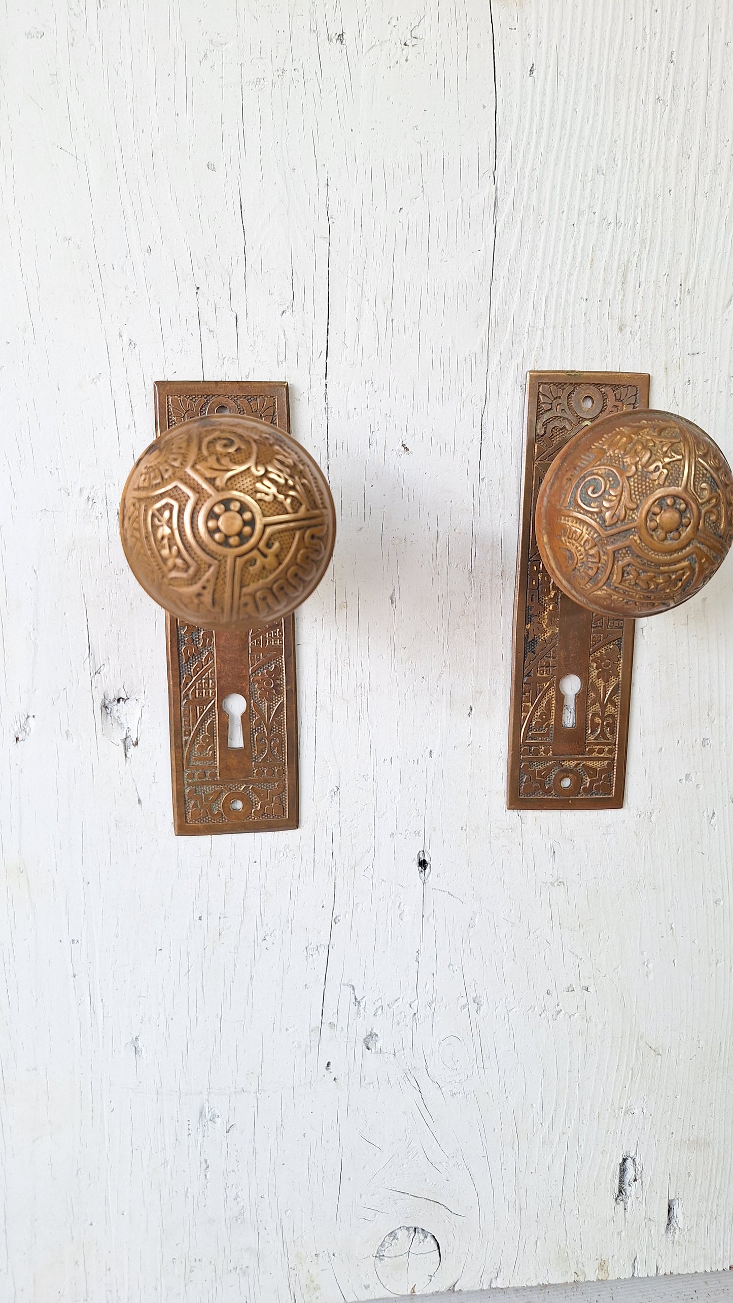 Corbin Ceylon Pattern Antique Door Hardware Set, Victorian Eastlake Doorknobs and Plates