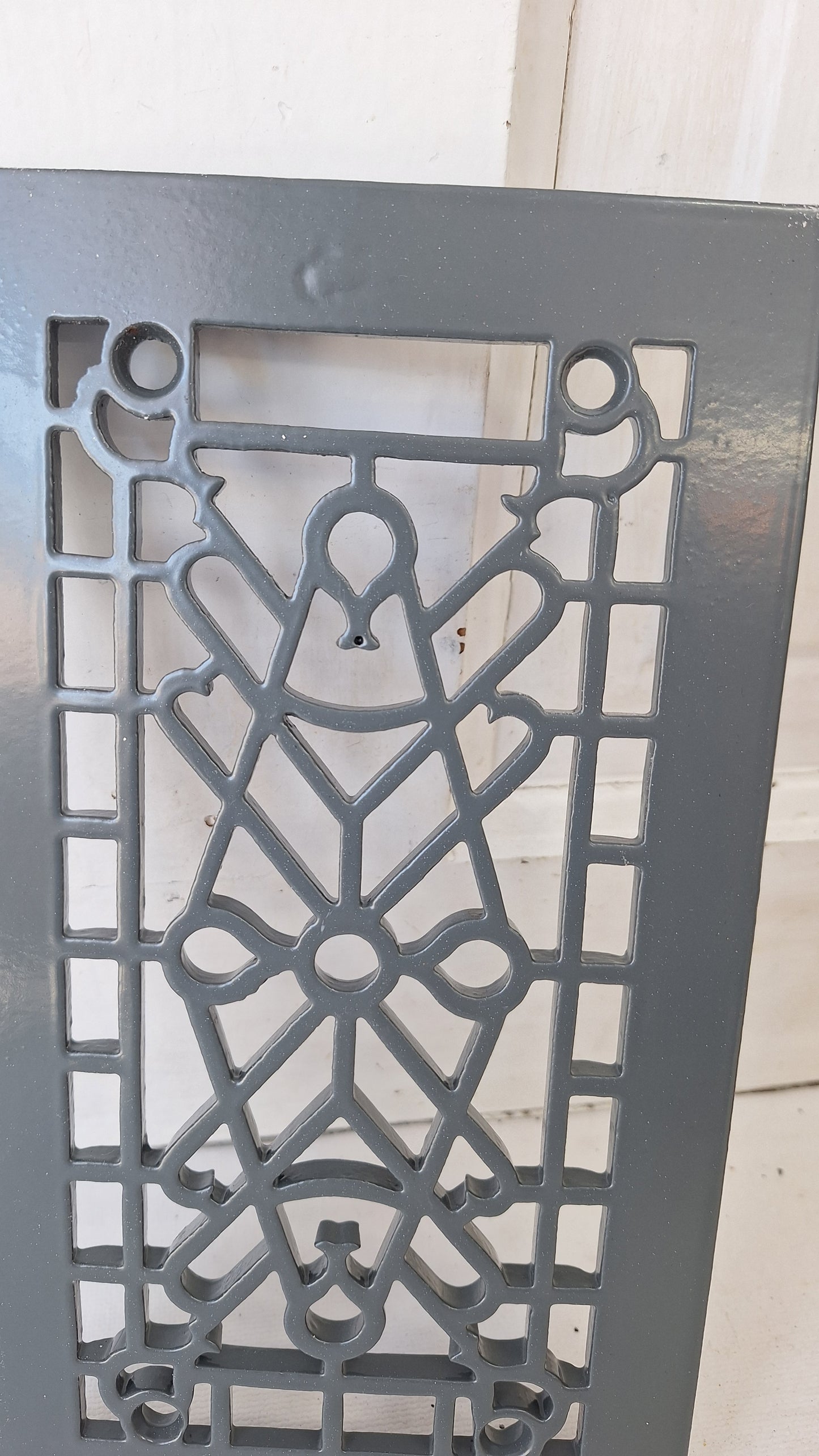 5 x 9 Antique Vent Cover, Narrow Iron Register Grate