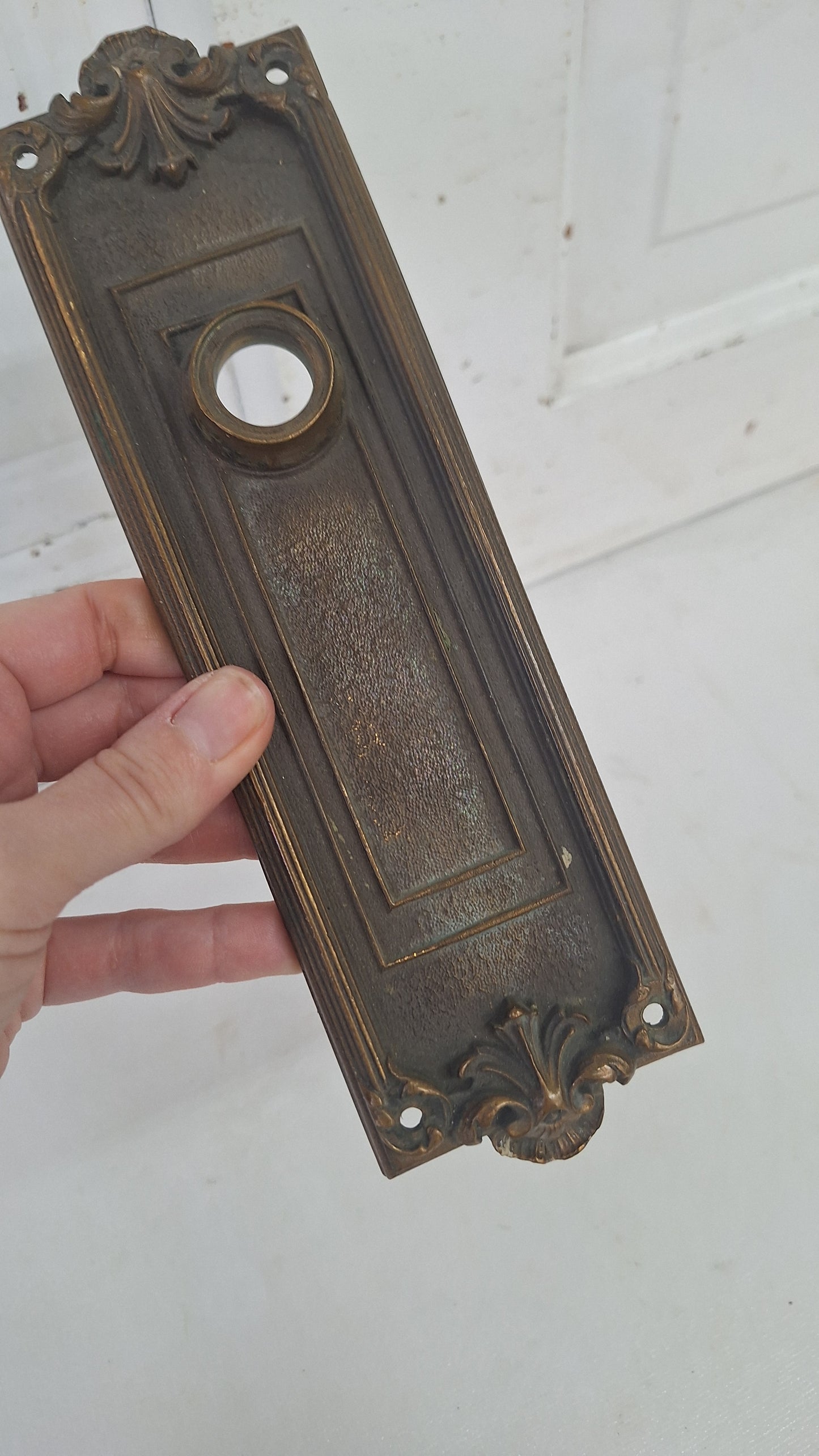 Ornate Bronze Doorknob Backplate with No Keyhole, Victorian Door Knob Escutcheon