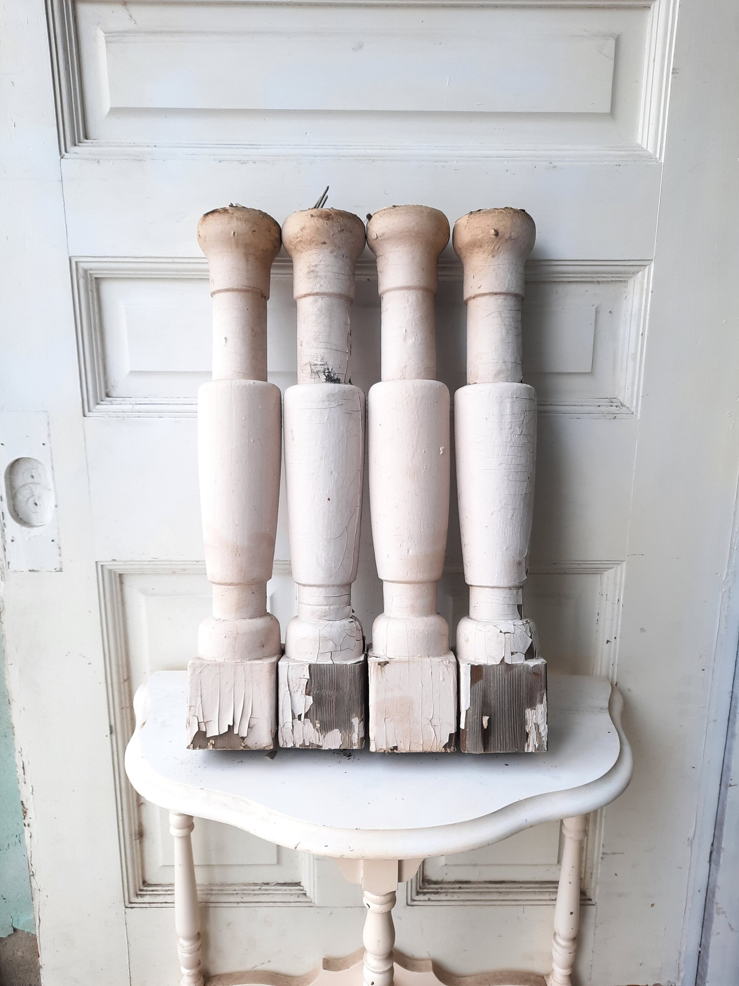 4 Balusters Painted Wood Architectural Salvage good Spindles Porch House Trim A30, Vintage Wood Spindles, Wooden Balusters, Rustic Farmhouse