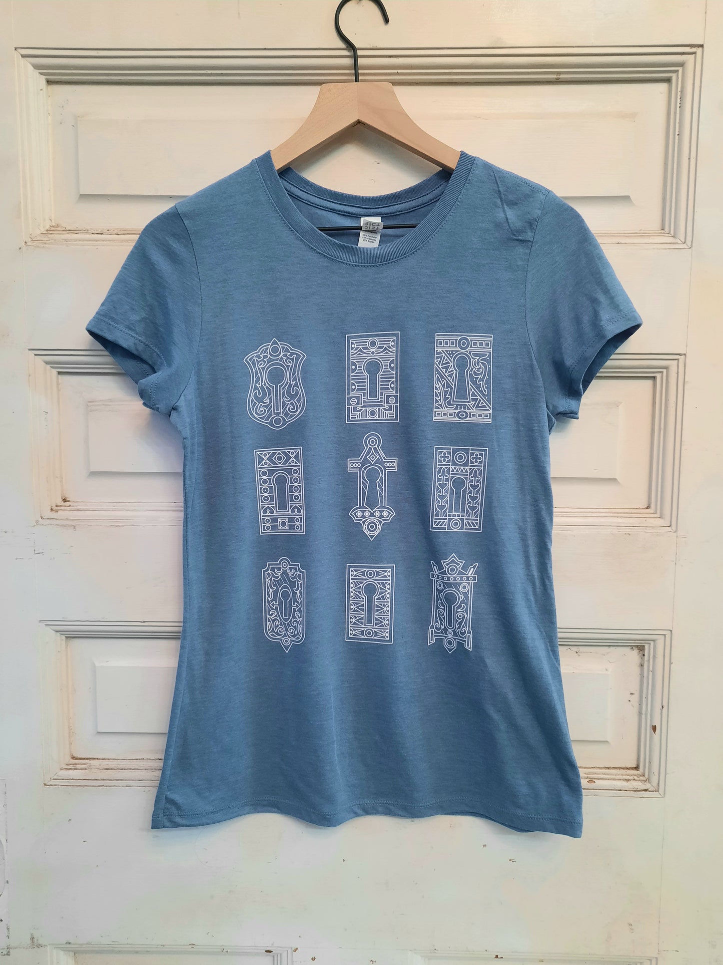 Light Blue Antique Keyhole Cover T Shirt, Blue Antique Hardware Tee Shirt