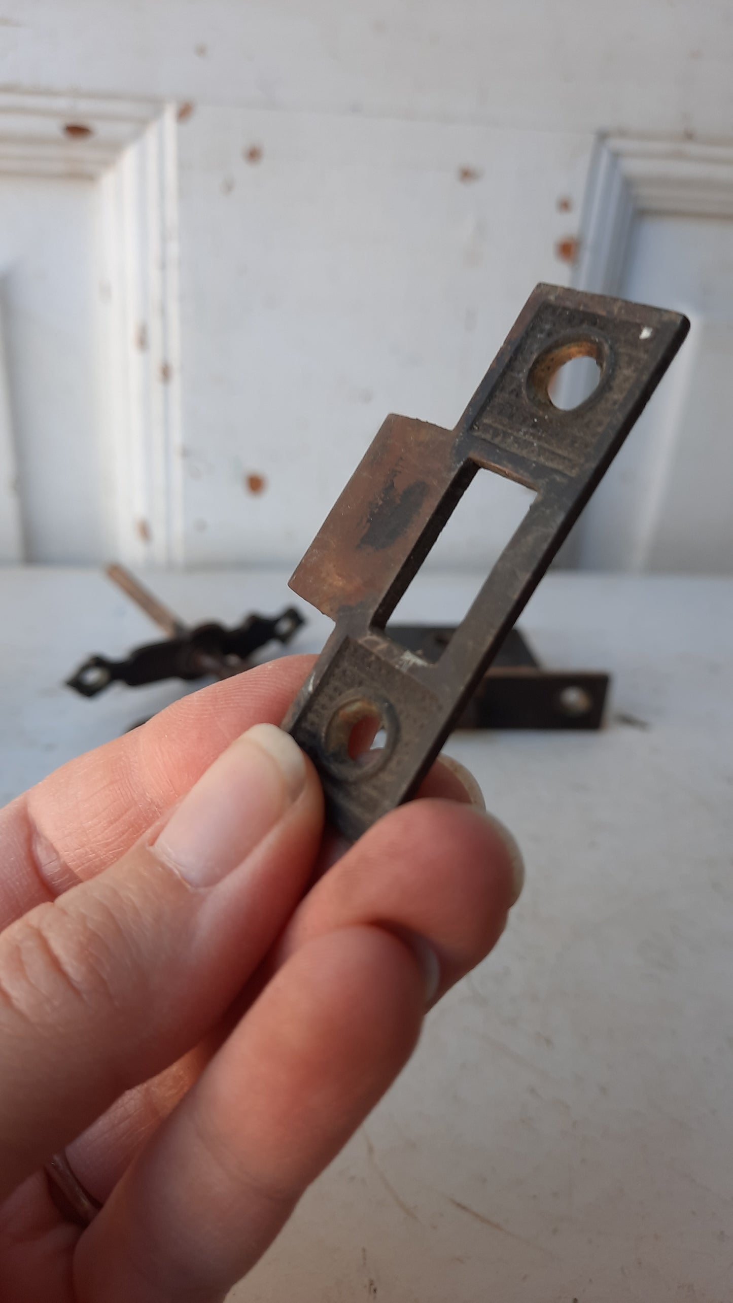 Closet or Cabinet Door Latch Set, Small Bronze Lever Handle set with Mortise Lock