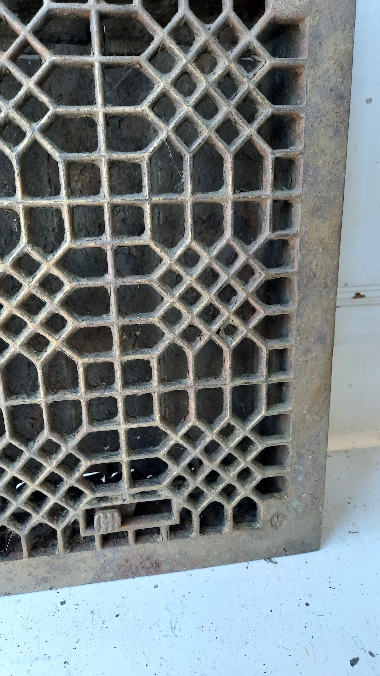 10 x 14 Working Inch Cast Iron Vent Cover, Small Victorian Era Heat Vent Grate #111004