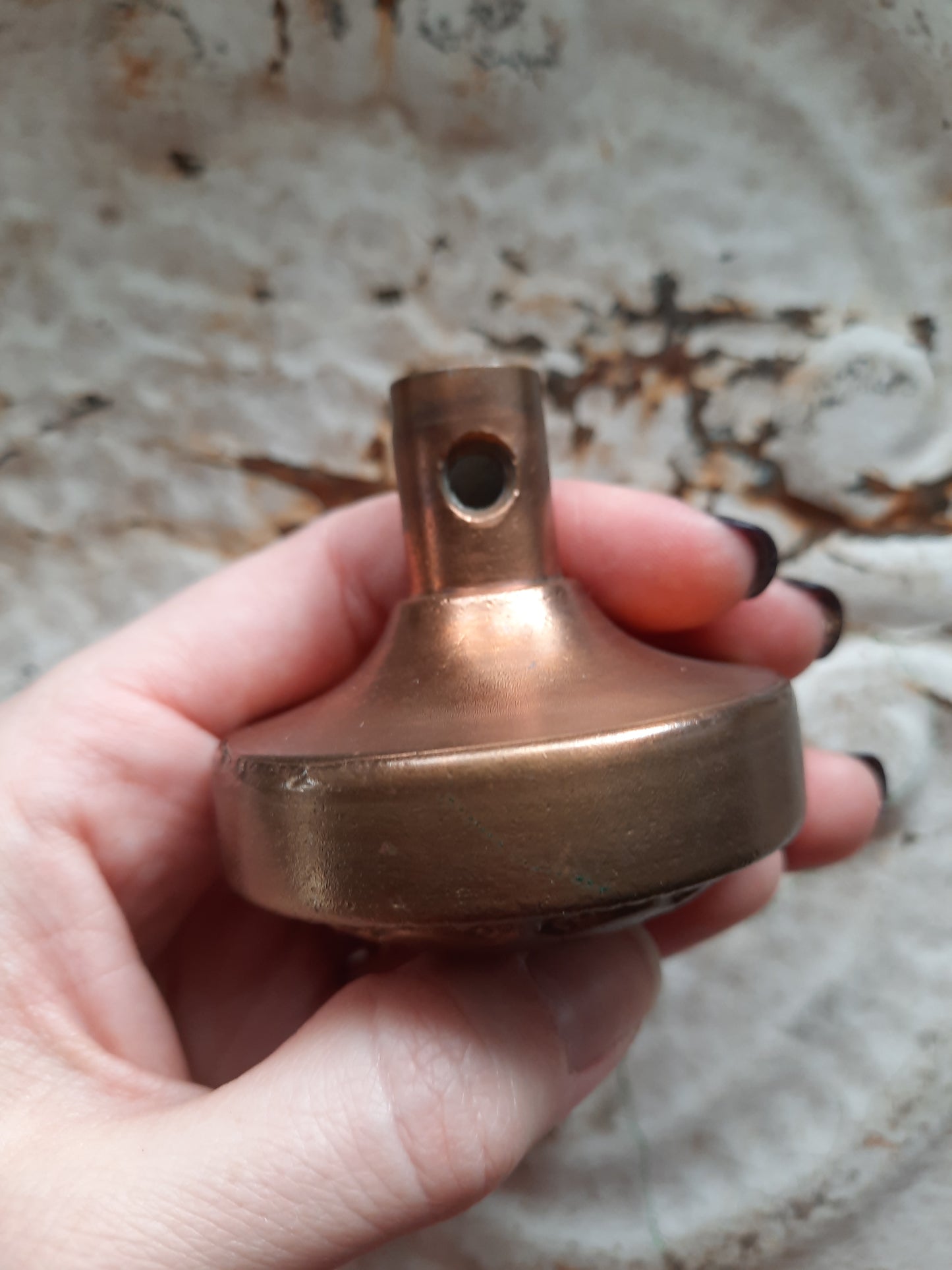 Antique Windsor Pattern Door Knob by Reading Hardware, Victoria Era Ornate Bronze Doorknob 083110