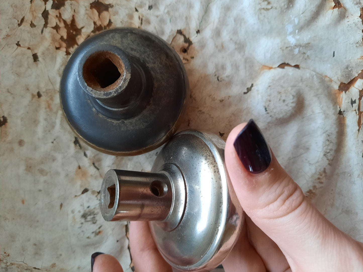 Pair of Antique Nickel Plated 1870s Doorknobs, Silver Metal Door Knobs with Fancy Design