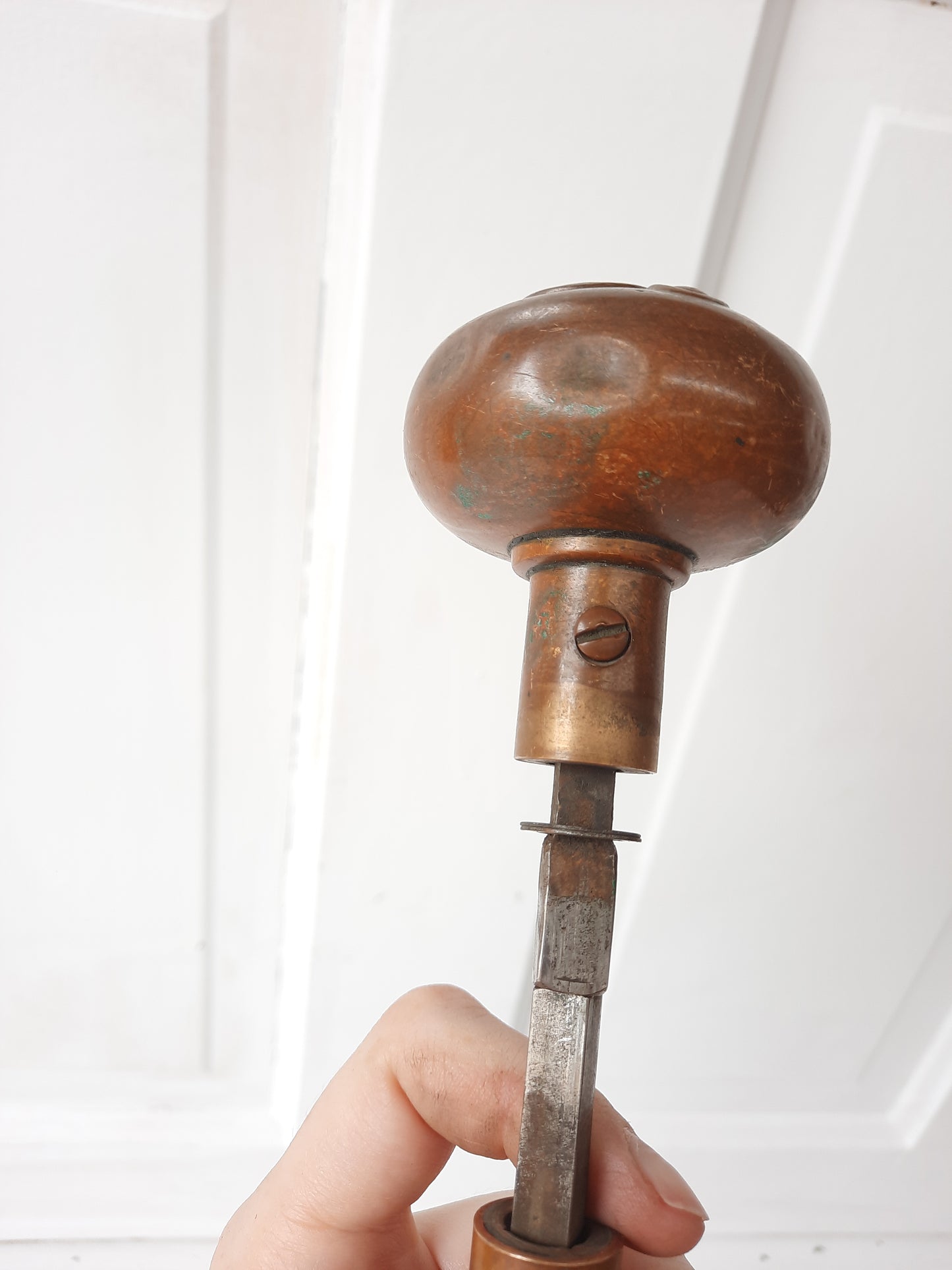Norwalk Spiral Pattern Doorknob Set with Large Entry Knob, Antique Swirl Design Bronze Door Knob Pair