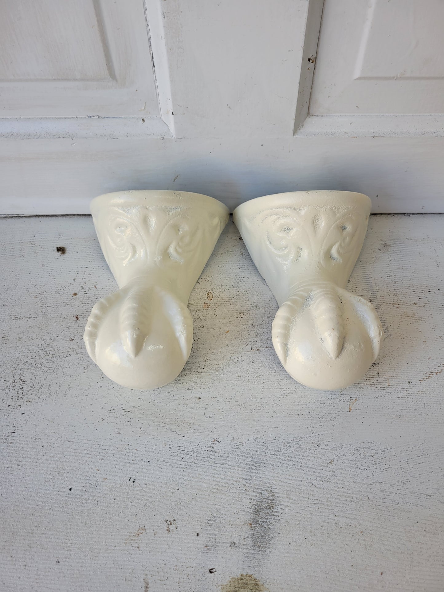 Antique Pair of Cast Iron Tub Eagle Claw, Ball and Claw Design Bathtub Feet #071402