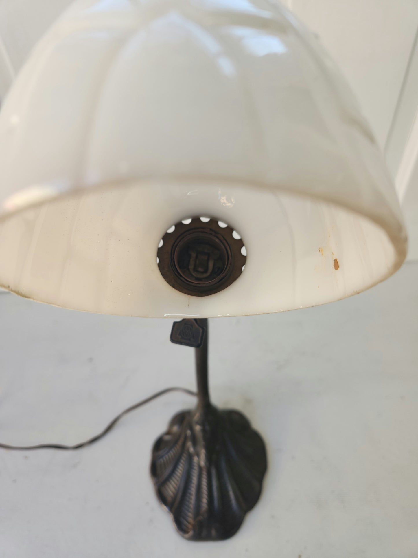 Vintage Iron and Milk Glass Gooseneck Lamp, Vintage Desk Lamp or Task Lamp 083104