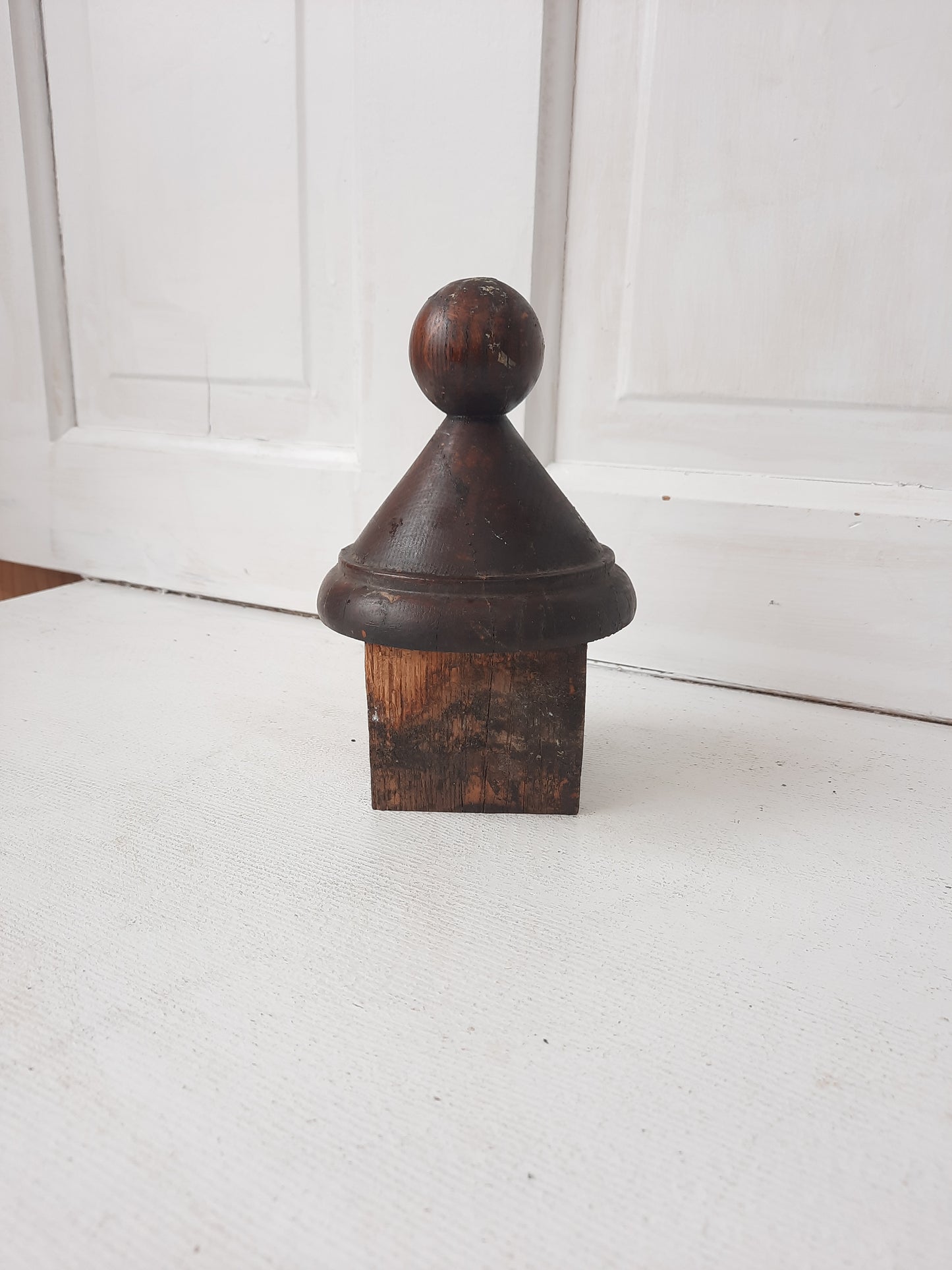 Small Antique Carved Newel Post Topper, Wood Newel Post Finial Top 100509