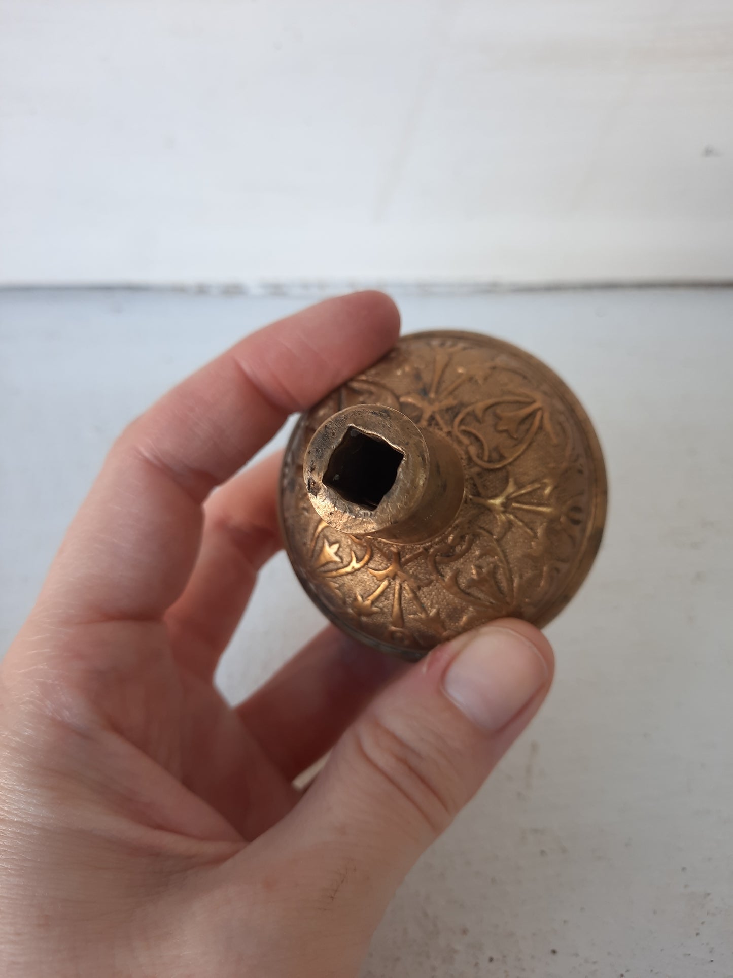 Single Antique Bronze Doorknob, Fancy Bronze Doorknob with Ornate Floral Design 101208