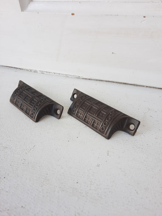 Pair of Flower Design Antique Eastlake Drawer Pulls, Antique Cast Iron Furniture or Apothecary Handles, 101213