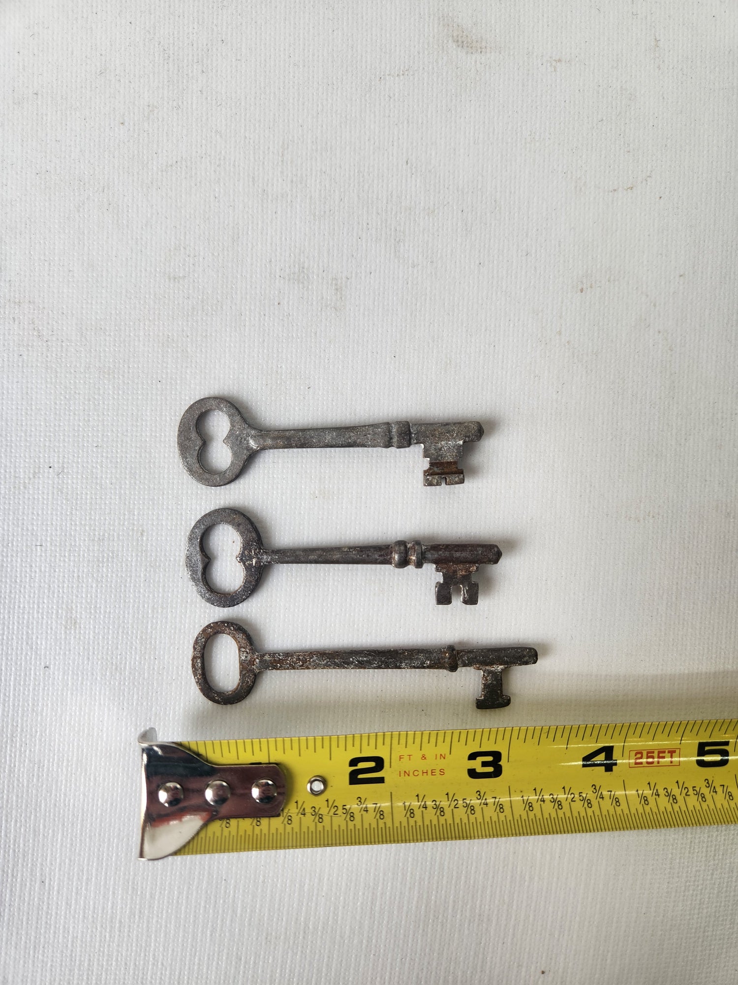 Three Antique Door Skeleton Keys, Vintage Silver Door Keys – Peoria  Architectural Salvage