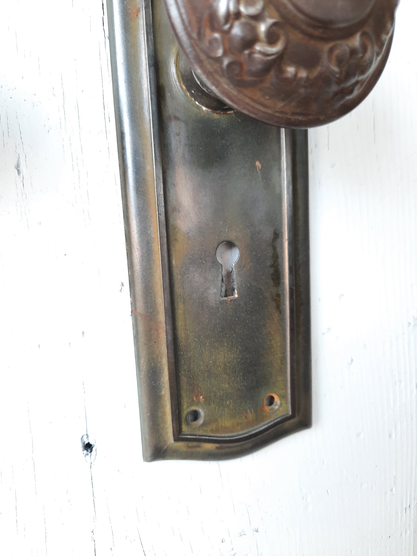 Deco Door Plates with Antique Floral Pattern Doorknobs, Door Backplates and Knob Set, Door Hardware