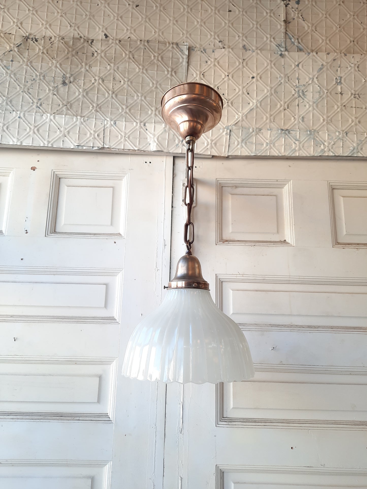 Antique Tulip Shade Pendant Light, Hanging Vintage Light with White Glass Shade with Fluted Edges 121201