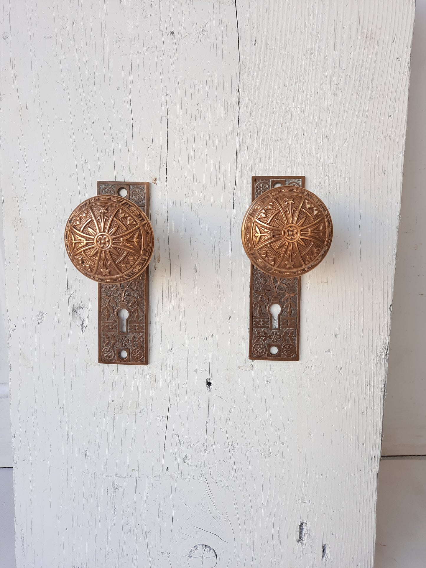 Lockwood Bronze Doorknobs and Backplates Eastlake Design, Complete Set Victorian Hardware 121404