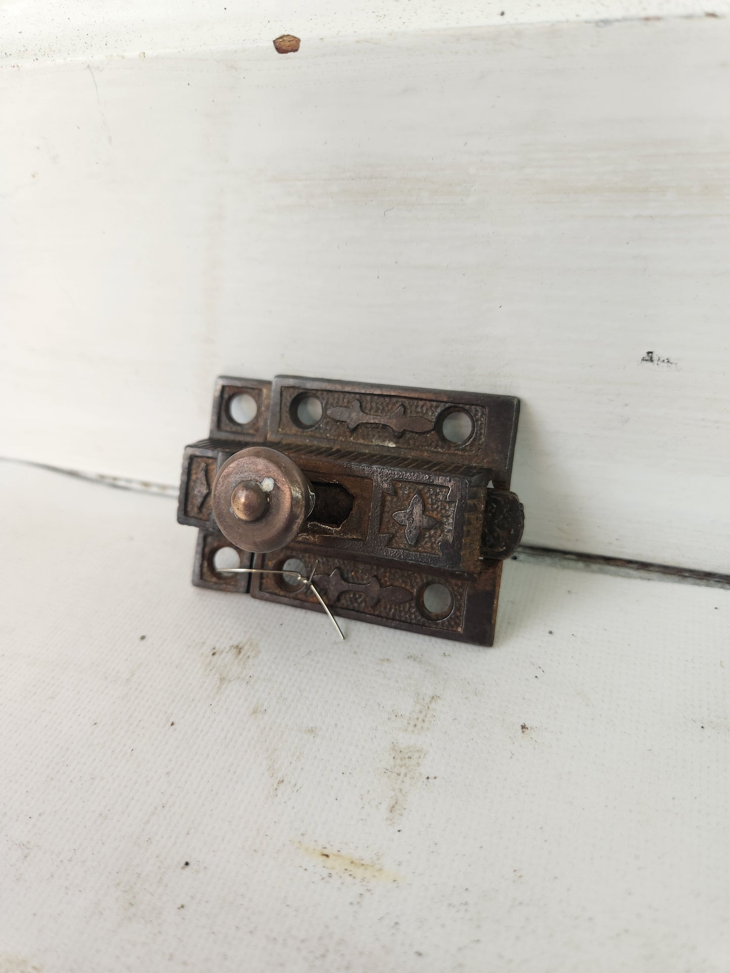 Small Antique Iron and Bronze Eastlake Cabinet Latch, Fancy Cabinet Lock Set 122111