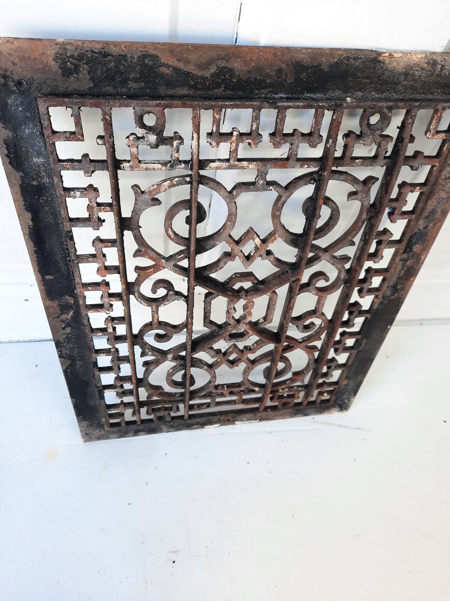 11 x 14 Antique Cast Iron Vent Cover, Floor Register Cover with Scroll Design #010203