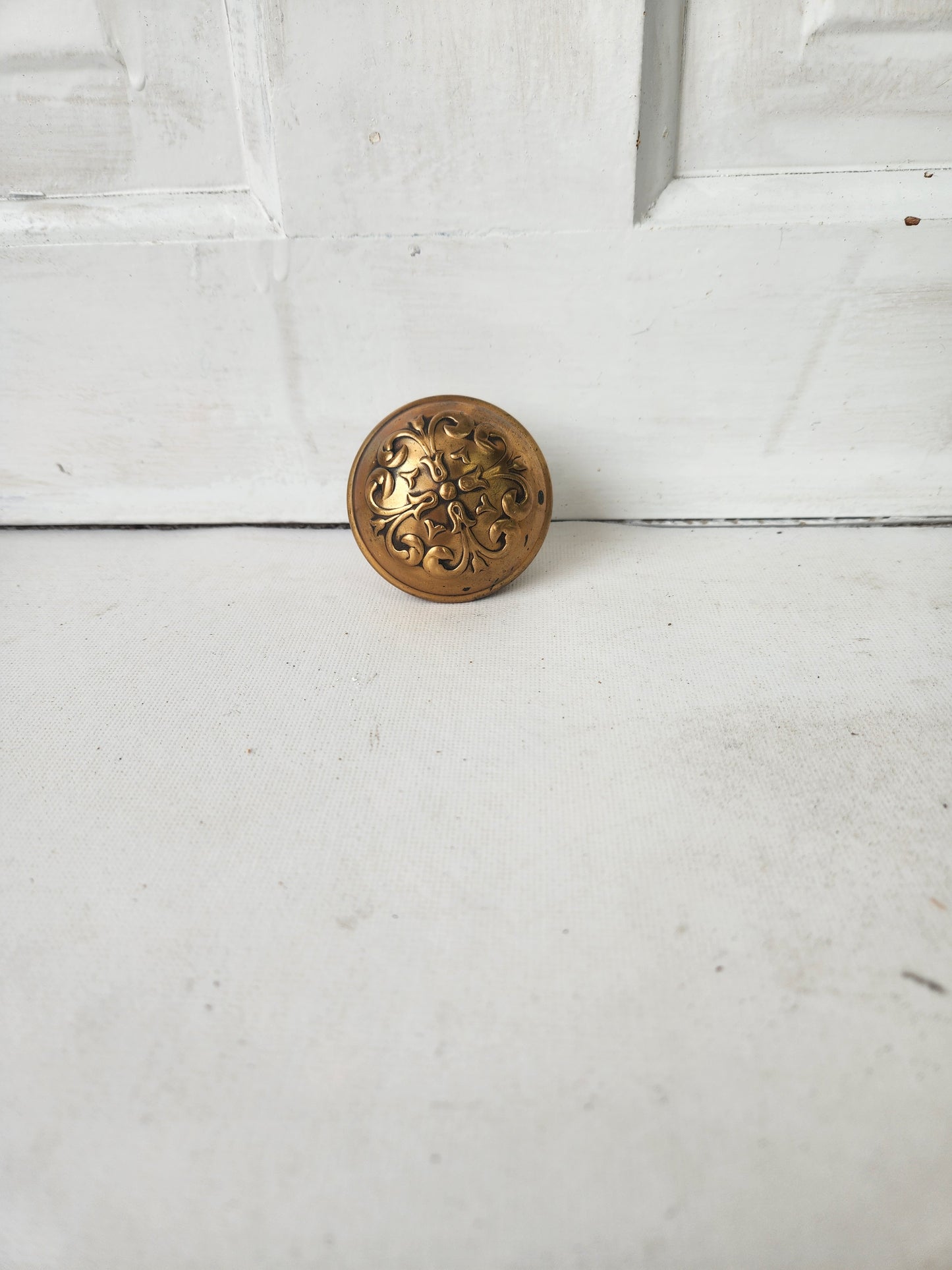 Single Wrought Bronze Design Antique Doorknob, Stamped Bronze Door Knob, Flower Design Knob, Architecture Salvage 010404