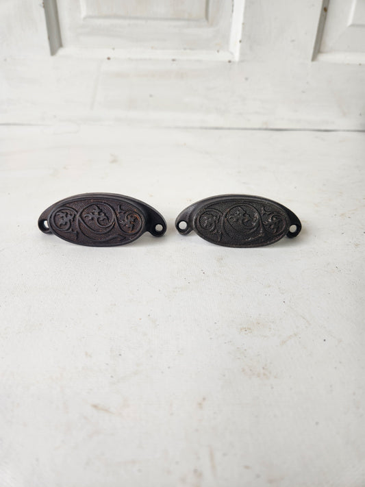 Eastlake Iron Pulls with Flower Detail, Antique Floral Design Pull, Cast Iron Handle Antique Victorian Hardware 012402