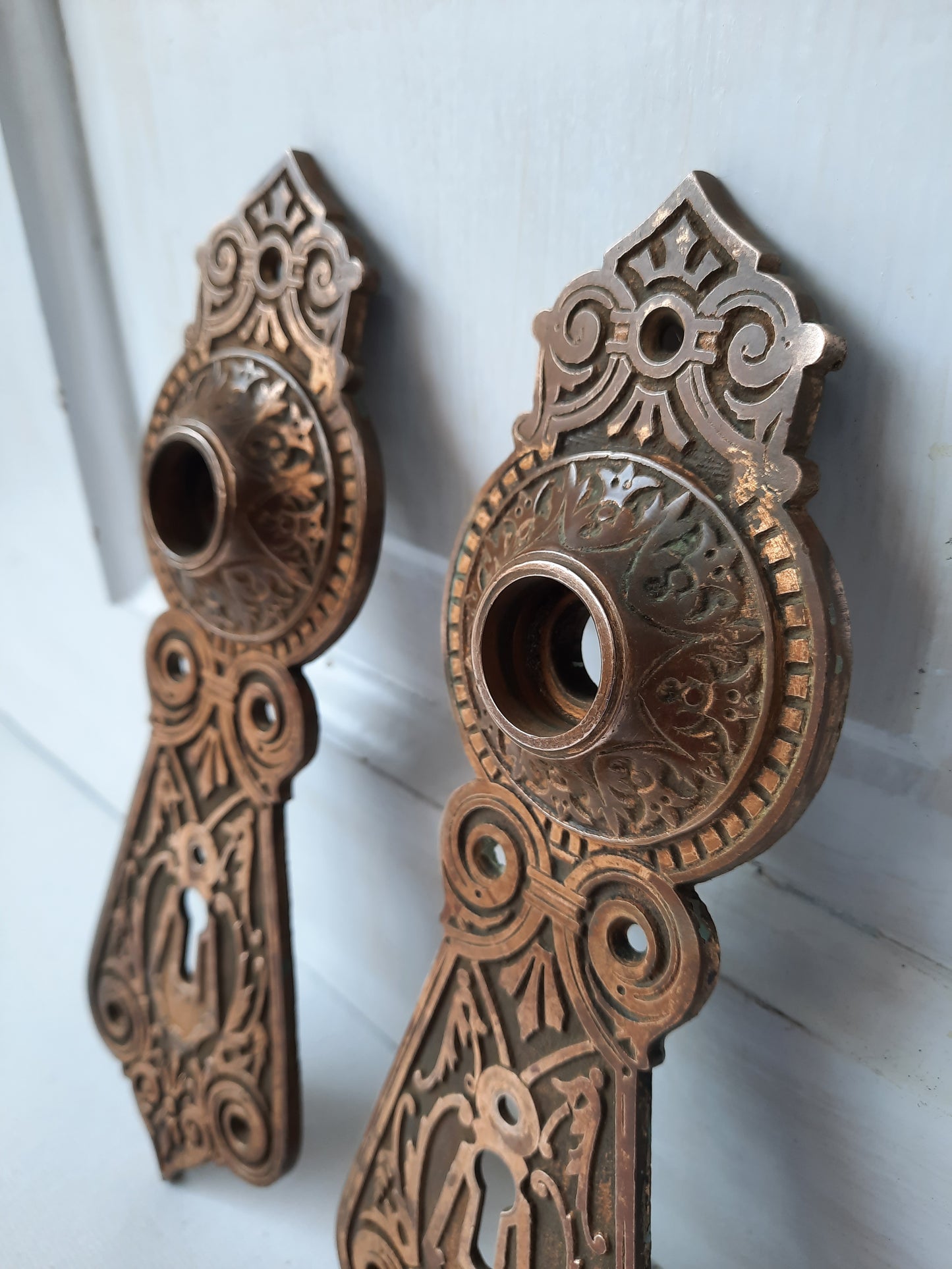 Pair Eastlake Large Bronze Door Plates, Antique Ornate Doorknob Backplates, Bronze Door Hardware Back Plates 013103