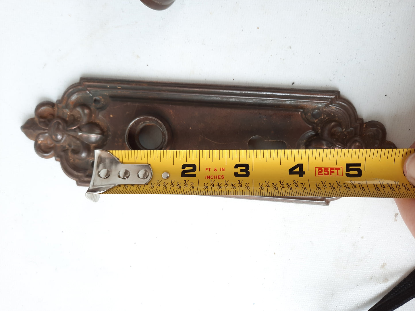 Flower Doorknob and Plates Set in Stamped Steel, 1900s Door Plate and Knob Hardware 030706