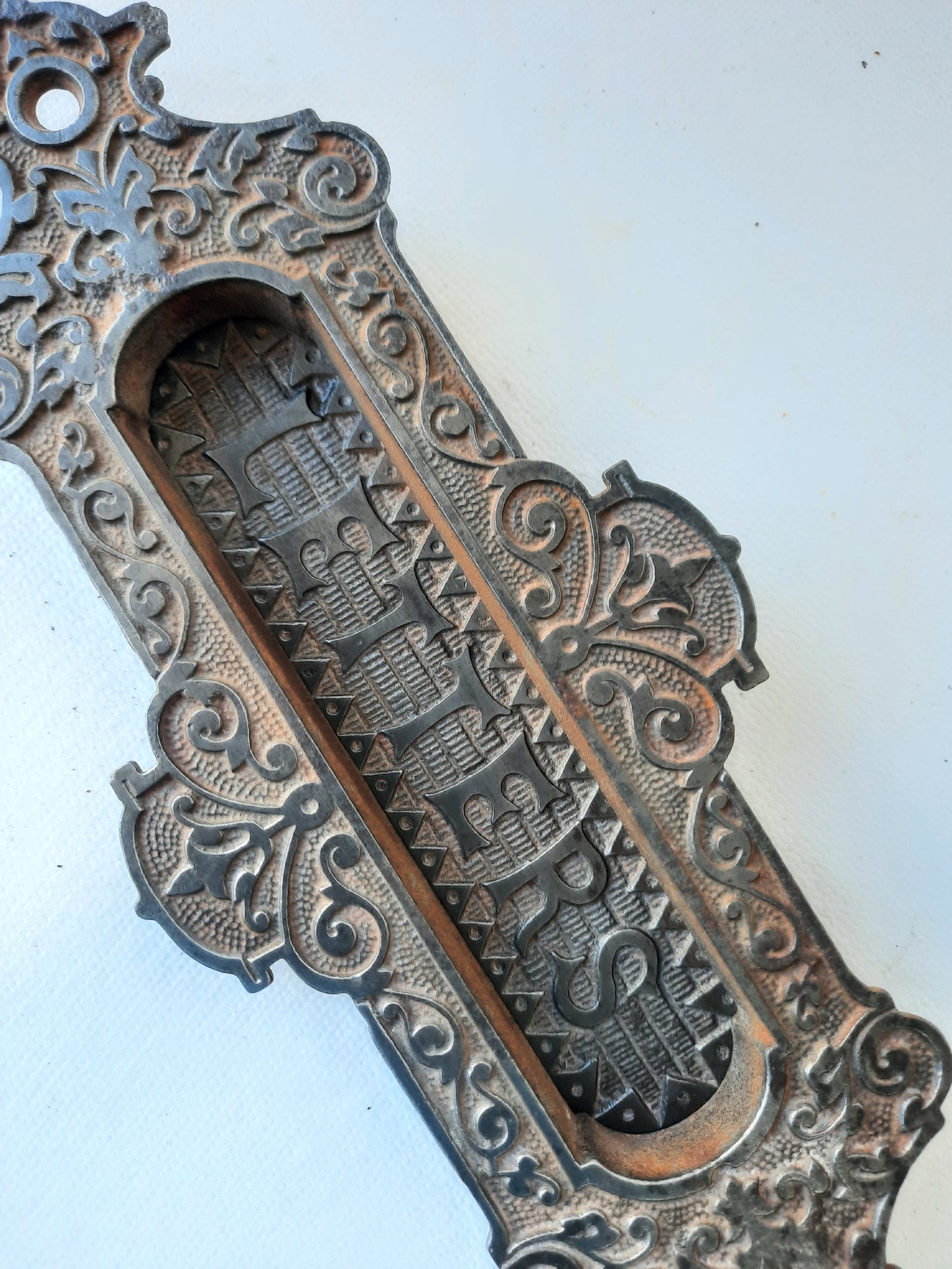 Ornate Cast Iron Antique Letters Slot, Antique Fancy Mail Letter Door Slot 031902