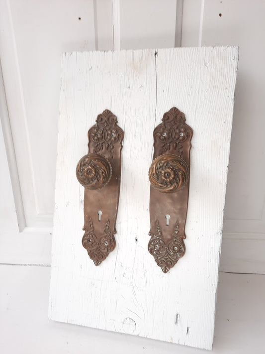 Urbino Pattern by Yale and Towne Antique Door Hardware, Antique Bronze Doorknobs and Backplates, Victorian Era 032603