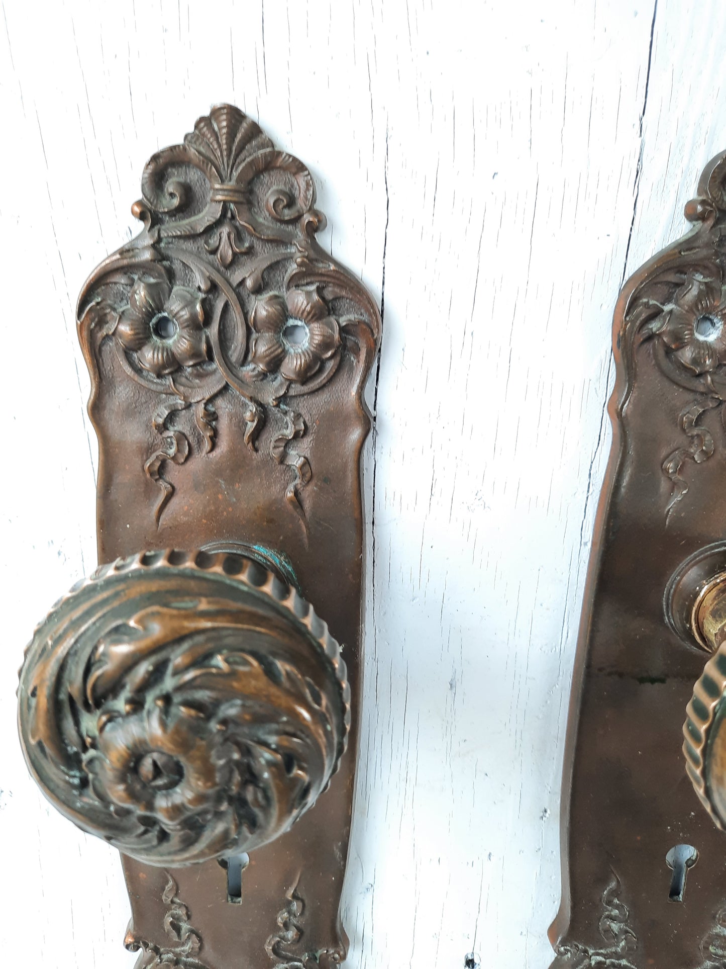 Urbino Pattern by Yale and Towne Antique Door Hardware, Antique Bronze Doorknobs and Backplates, Victorian Era 032603