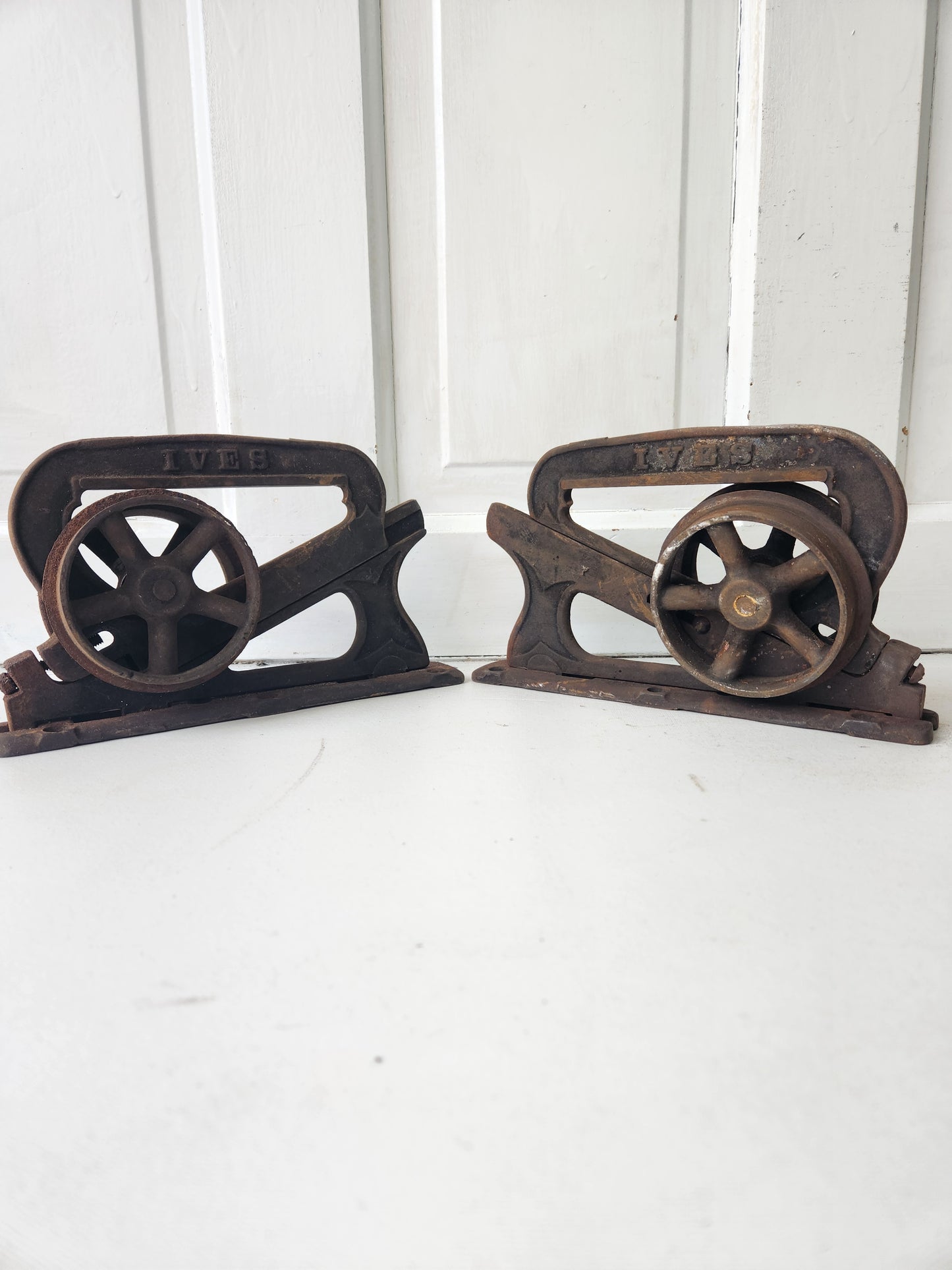 Antique Cast Iron Pocket Door Roller Wheels, Antique Rolling Door Track Wheels
