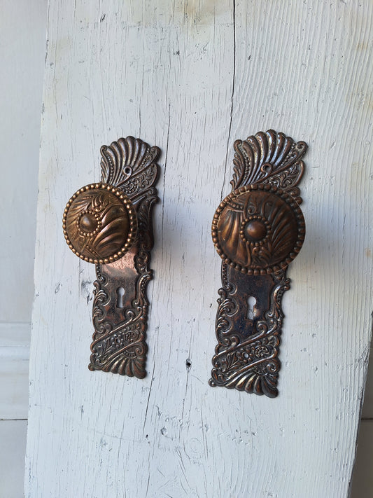 Complete Set of Roanoke Antique Bronze Door Hardware, Ornate Victorian Stamped Bronze Doorknobs Plates 040904