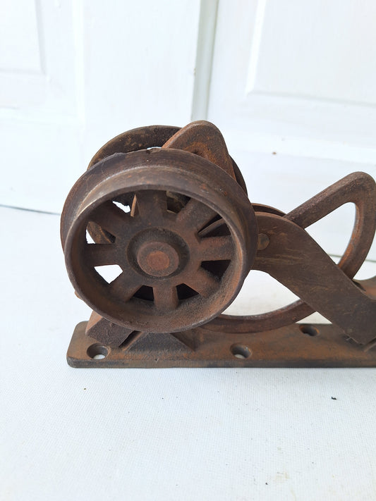 Pair of Antique Cast Iron Pocket Door Roller Wheels, Antique Rolling Door Track Wheels 052802