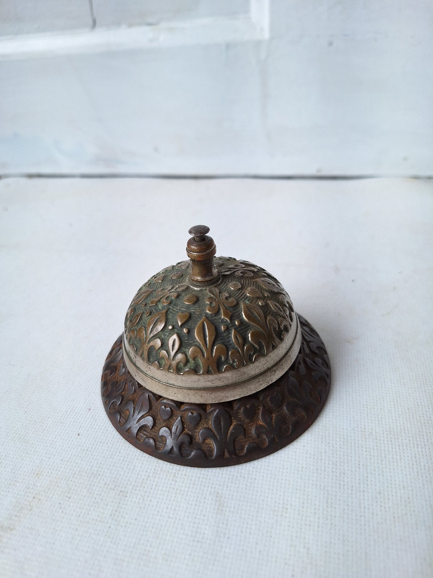 Antique Desk Top Bell, Hotel Style Front Desk Bell, Vintage Ornate Service Bell 052806