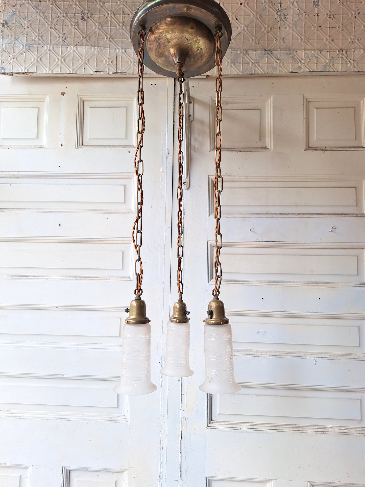 Antique Brass Pan Light with Three Hanging Chain Lights, Large Flush Mount Ceiling Light with Hanging Sockets (Copy)