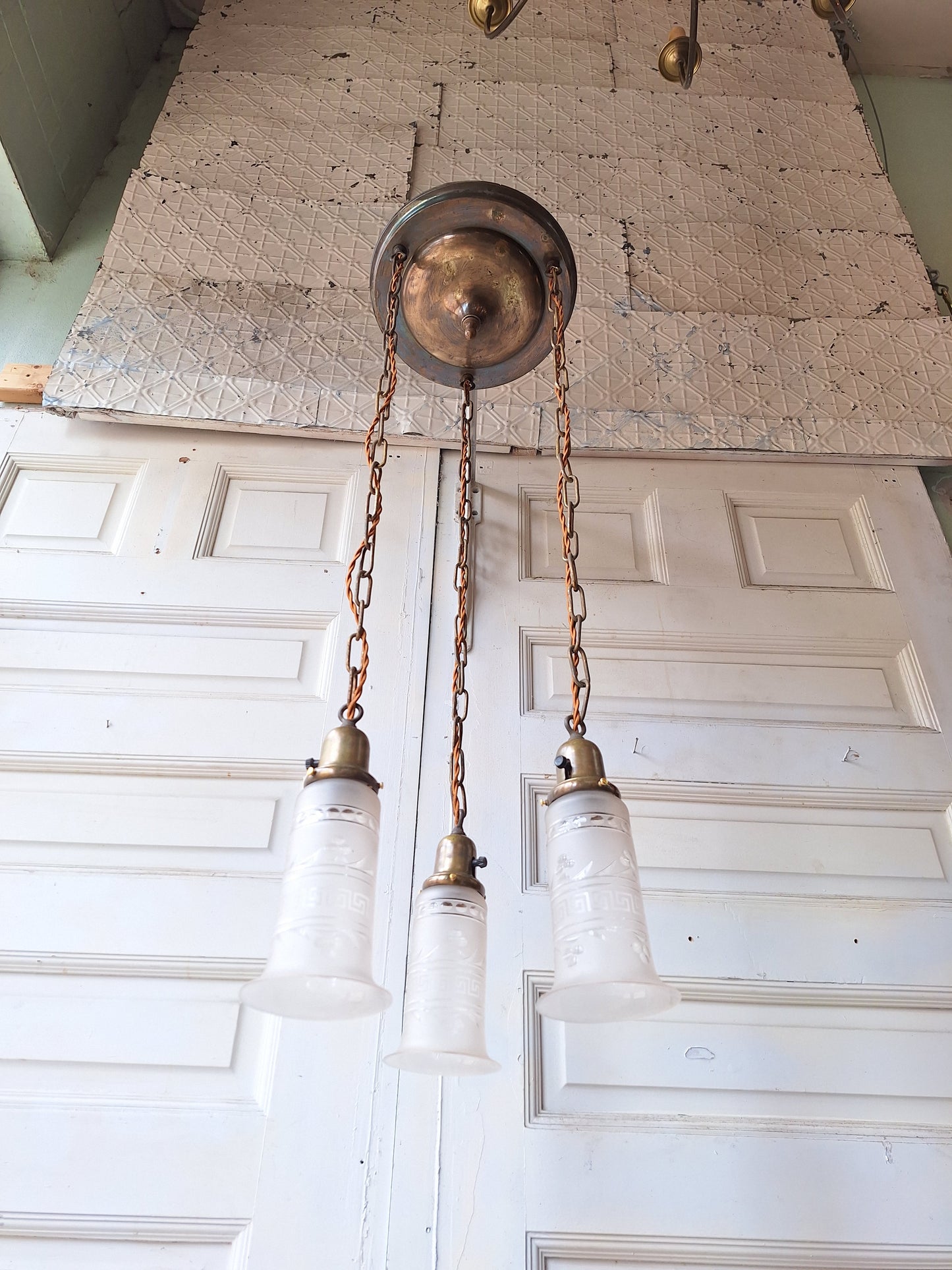 Antique Brass Pan Light with Three Hanging Chain Lights, Large Flush Mount Ceiling Light with Hanging Sockets (Copy)