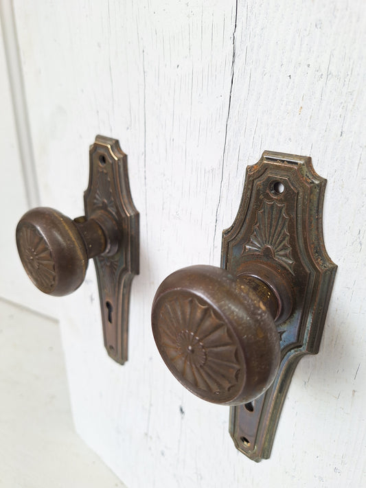 Brass Plated Art Deco Antique Backplates and Doorknobs,  Art Deco Door Hardware 071601