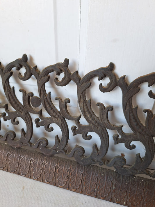 Antique Iron Fireplace Grate, Iron Grate or Metal Coal Grate, Fireplace Front, Architecture Salvage 082004