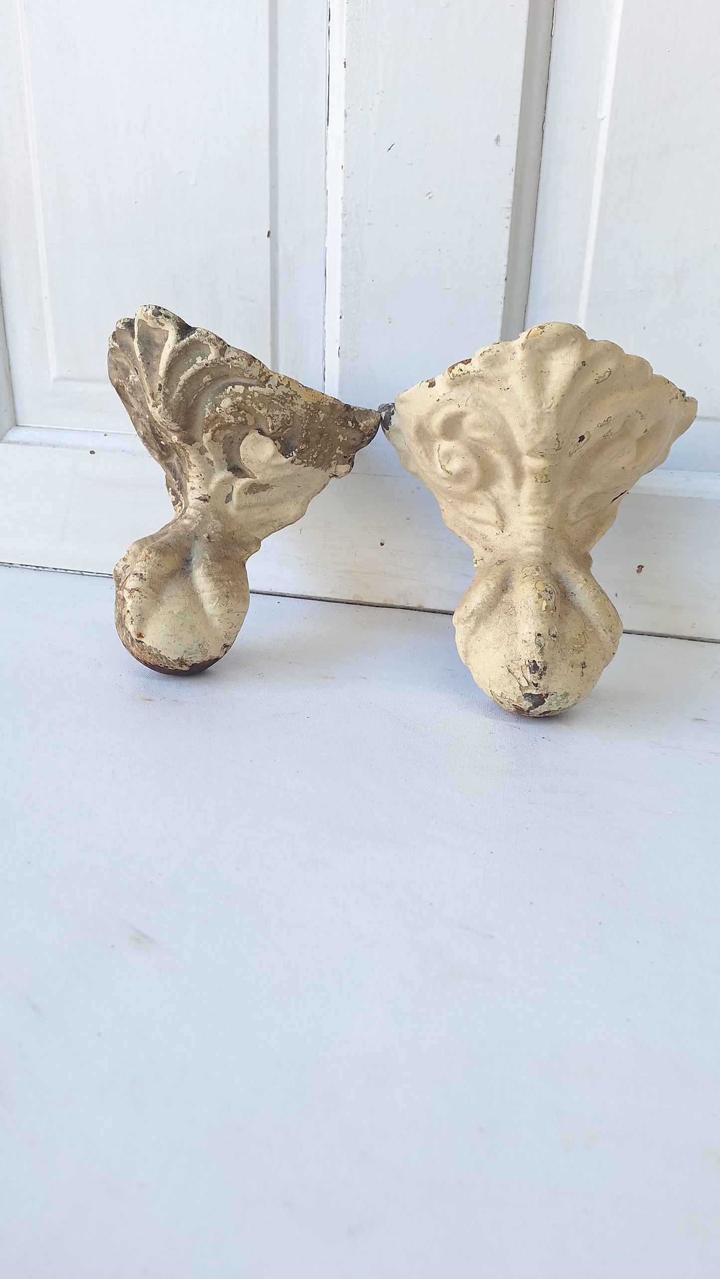 Antique Cast Iron Tub Feet, Pair of Ball and Claw Tub Feet, Claw Foot Tub #101902