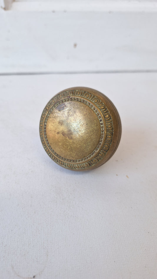 Antique Entry Sized Bronze Knob, Antique Large Doorknob, Large Antique Doorknob, Bronze Design, Victorian Era 110106