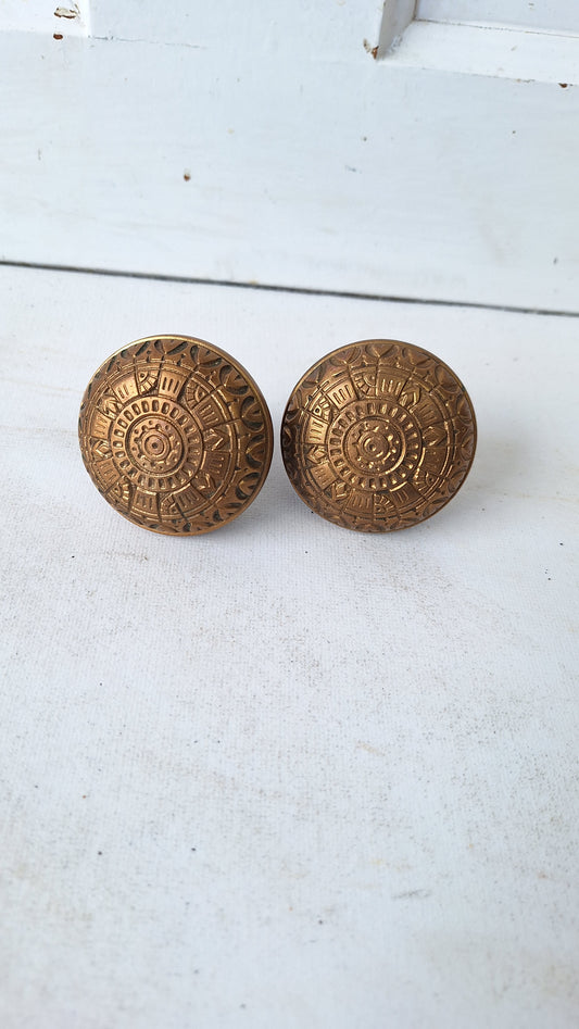 Eastlake Style Pair of Ornate Door Knobs, Fancy Flower Design Bronze Door Knob, Victorian Era Door Hardware, Architecture Salvage 111210