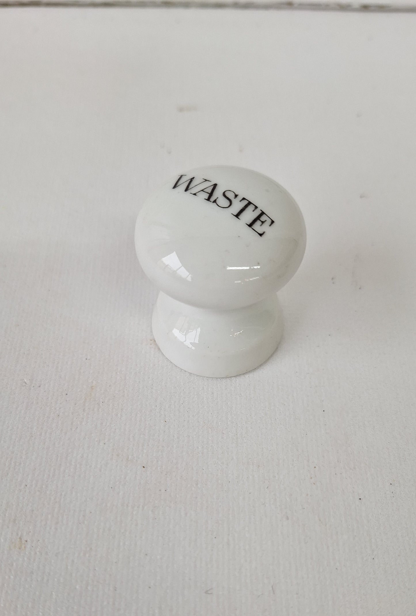 Vintage Waste Knob Replacement, Vintage Plumbing Waste Drain Knob, Stopper Plug, Plug Handle 111415