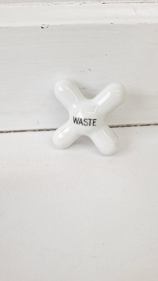 Vintage Waste Knob Replacement, Vintage Plumbing Waste Drain Knob, Stopper Plug, Plug Handle 111419