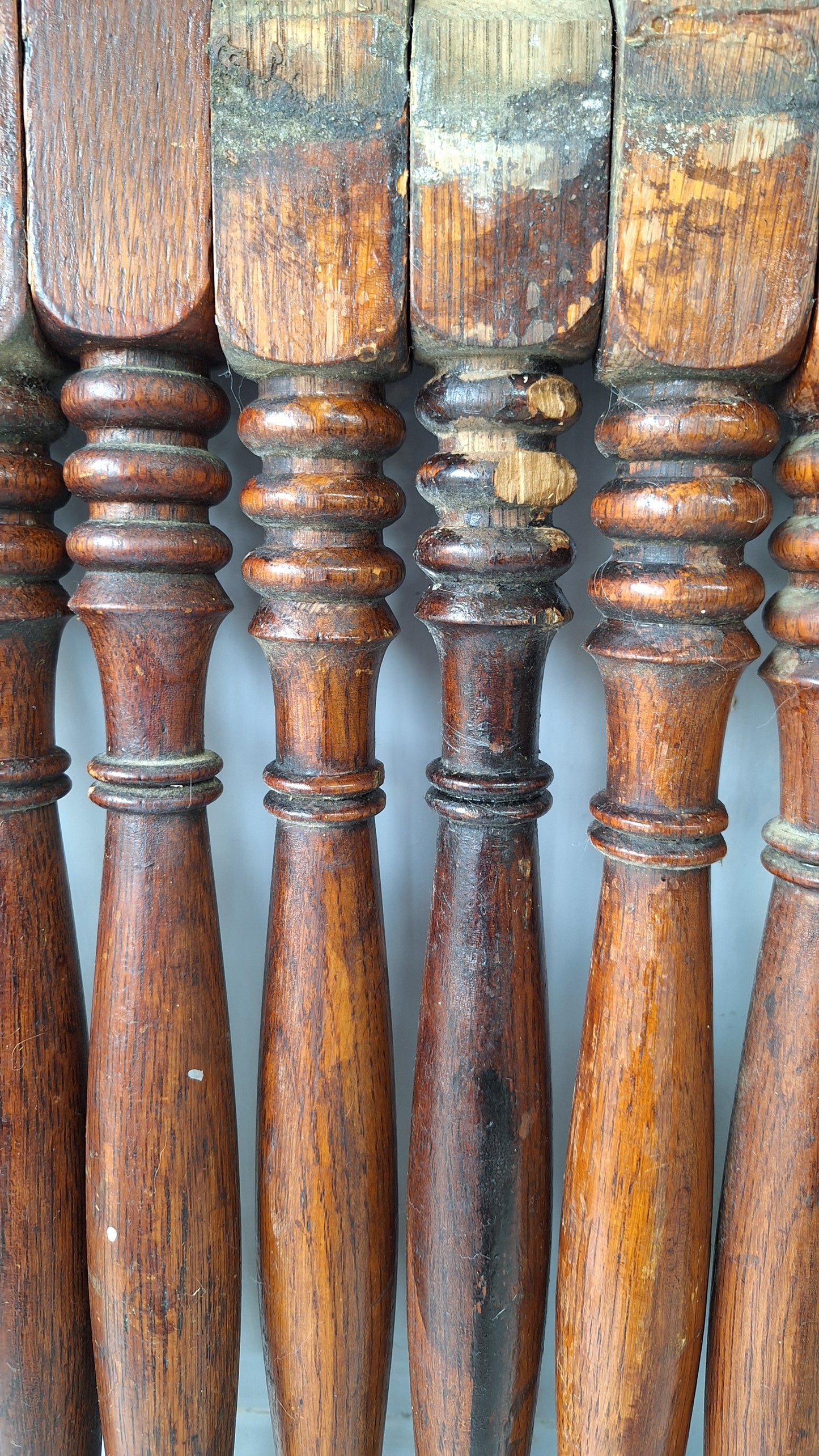 23 Antique Spindles, Staircase Spindles, Staircase Balusters, Staircase Railing Antique Table Legs, Salvaged Spindles, Wood Spindles #111604