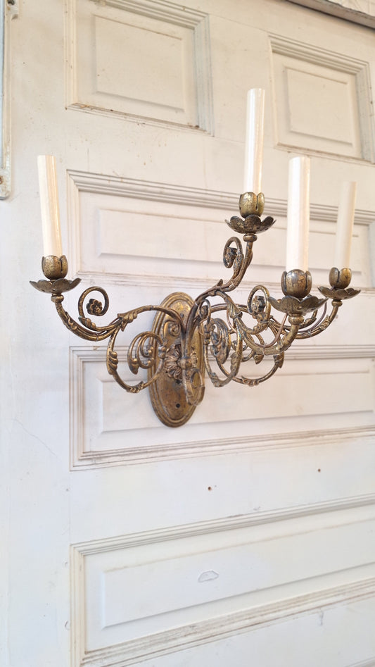 Swirling Flowers Vintage Wall Sconce, Three Arm Ornate Fancy Wall Light, Vintage Gold Flower Toille Light, Mid Century Sconce, Flower Light