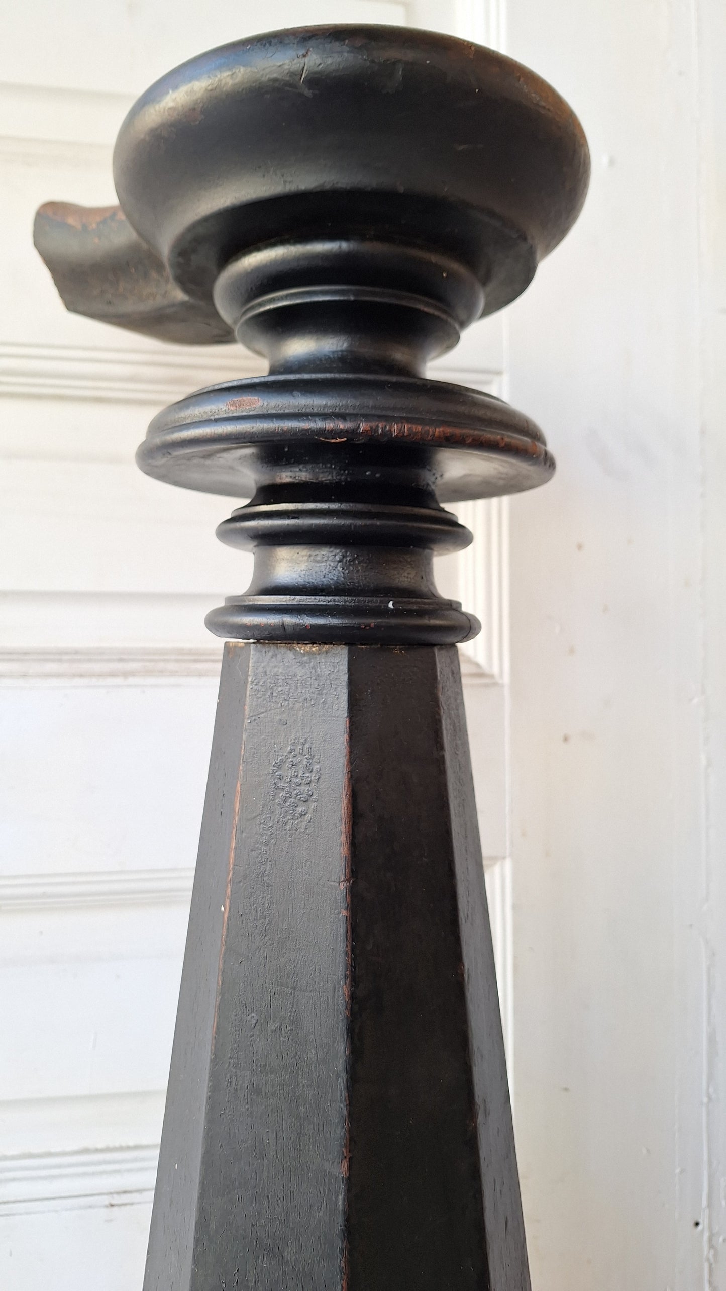 Victorian Newel Post, Walnut Newel Post, Turned Newel Post, Round Newel Post 020401