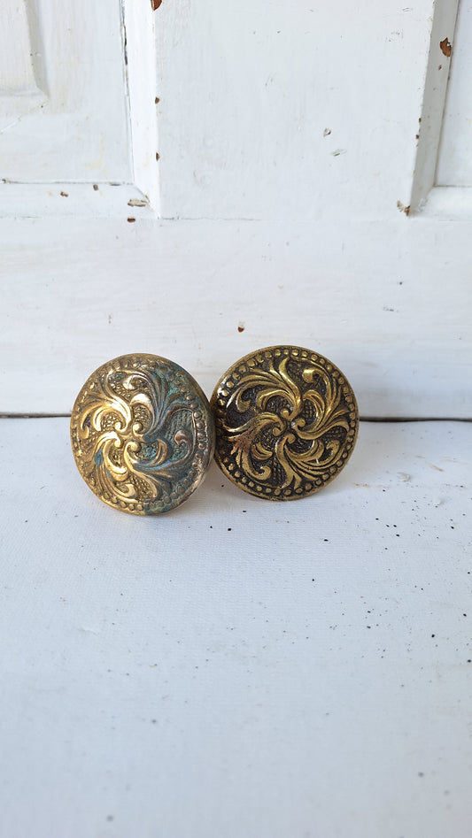Large Pair of Mid Century Era Bronze Doorknobs, Ornate MCM Bronze Door Knobs, Vintage Door Pulls 020408